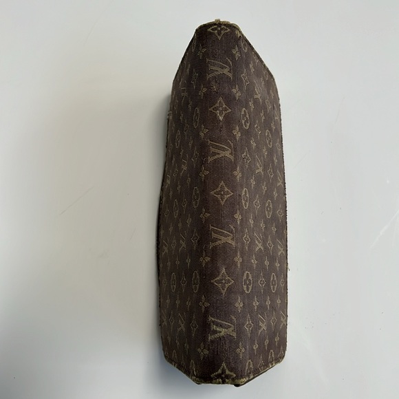 Louis Vuitton Denim Long Zippy Wallet in great condition - Picture 8 of 17